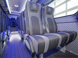 Mercedes-Benz Sprinter 517