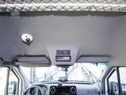 Mercedes-Benz Sprinter 517