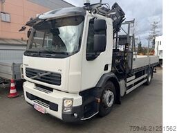 Camion avec plateau (ouvert) et grue HIAB Volvo FE 320