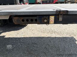 x Verzinkte Baustoff Plattform 7,82m