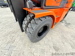 DOOSAN 70 / DUPLEX / FORK 2500MM / POSITIONER