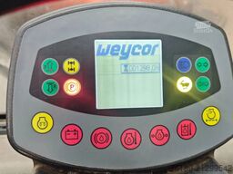 Atlas AR 40 Bucket + Forks