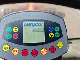 Atlas AR 40 Bucket + Forks