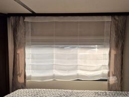 Mercedes-Benz Morelo Palace Liner 97 GO Slide-Out 300pk Slide...