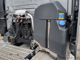 Renault T480 6x2 13 LITER - GESTUURDE PUSHER - 70 TON -...