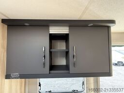 HOBBY De Luxe 560 KMFe 2000 kg LAST CALL