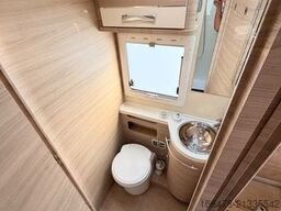 MOBILVETTA K-Yacht Tekno Line 89 *Queensbett-Hubbett*