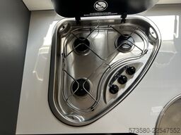 Roller Team Kronos 284M | Ford Transit 2.0 TDCi 165 PS Automatik | 5 Sitzplätze