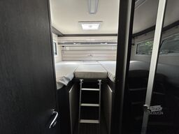 Roller Team Kronos 284M | Ford Transit 2.0 TDCi 165 PS Automatik | 5 Sitzplätze