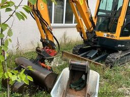 HYUNDAI R25Z-9AK