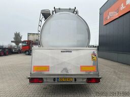 Feldbinder LEVENSMIDDELEN / FOOD / LEBENSMITTEL / 33.500L ...