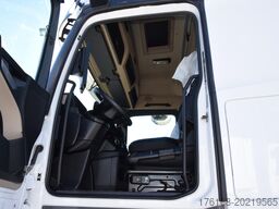 MERCEDES-BENZ Actros 5 1845 BigSpace Varios