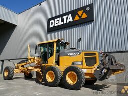 Volvo G946B AWD