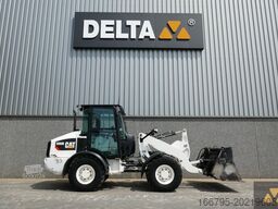 Caterpillar 906M
