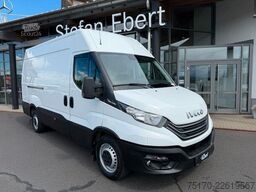 Kombi s vysokou střechou Iveco Daily 35S18HA8 Kastenwagen Automatik*Klima*AHK