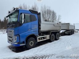 Volvo FH16 750 w/ Maur Triple trailer