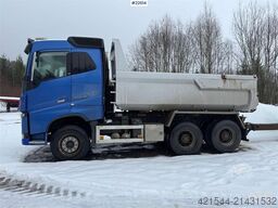 Volvo FH16 750 w/ Maur Triple trailer