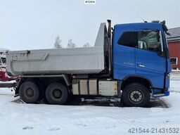 Volvo FH16 750 w/ Maur Triple trailer