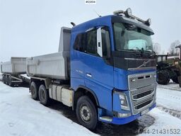Volvo FH16 750 w/ Maur Triple trailer