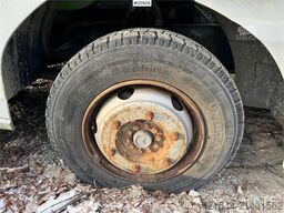 Mercedes-Benz Atego 815 4x2 box truck. Repair object.