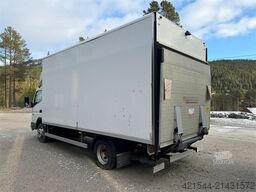 Mitsubishi Fuso 7C18 4x2 box truck with tail lift – repair ob
