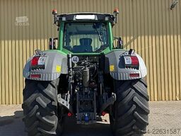 Fendt 828 Vario S4 Profi Plus mit FH+FZW