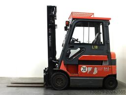 Toyota 7FBM25
