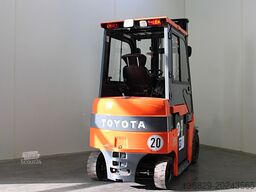 Toyota 7FBM25