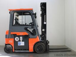 Toyota 7FBM25