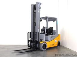 Jungheinrich EFG 320 - 650 DZ