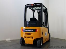 Jungheinrich EFG 320