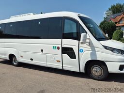 IVECO 2x Daily 70 Lagerfahrzeug Ferqui Sunrise 2,5 m B