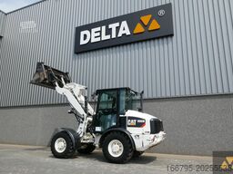 Caterpillar 906M