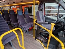 MERCEDES-BENZ Sprinter 517 Heckniederflur Vorlauffahrzeug