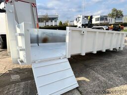 Ford DEMODAYS 4x2 Road 1833 Daycab