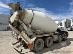 IVECO TRAKKER 400