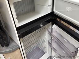 FRANKIA F-Line I 790 GD Hubstützen Lithium  Solar SAT TV