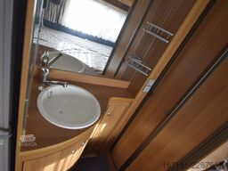 KNAUS Eurostar 450 mit Mover und Vorzelt