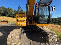 JCB JZ235LC