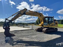 Komatsu PC170LC-11 Excavator with Rototilt, 3 Buckets and