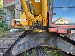Komatsu PC210LC-6K Excavator with Rototilt and 3 Buckets