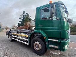 Mercedes Atego met containersysteem