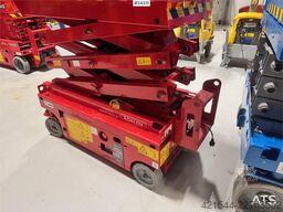  LCMG SS0407E Scissor Lift – only 49 hours!