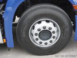 Mercedes-Benz Actros 1833 / Curtainsider 18 EPAL