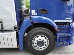 Mercedes-Benz Actros 1833 / Curtainsider 18 EPAL