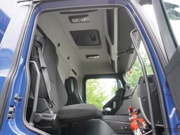 Mercedes-Benz Actros 1833 / Curtainsider 18 EPAL