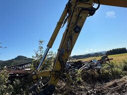 Komatsu PC78US-11 Tracked Excavator with Tiltrotator and B