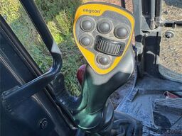 Komatsu PC78US-11 Tracked Excavator with Tiltrotator and B