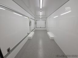 trailershop Verkaufsanhänger 620x220x230cm 3 Klappen