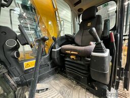 JCB JS 130 LC